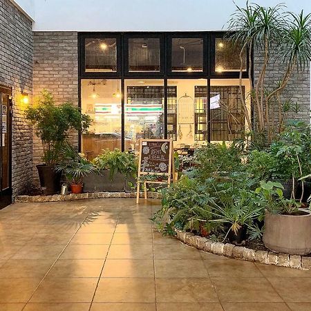 Backpacker 41 Hostel - Taichung Exterior foto