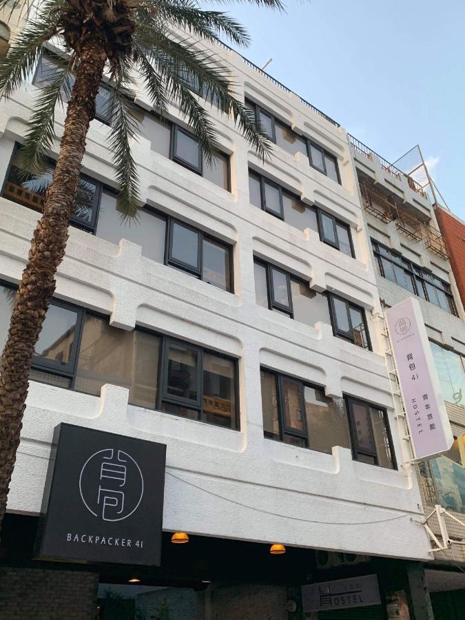 Backpacker 41 Hostel - Taichung Exterior foto